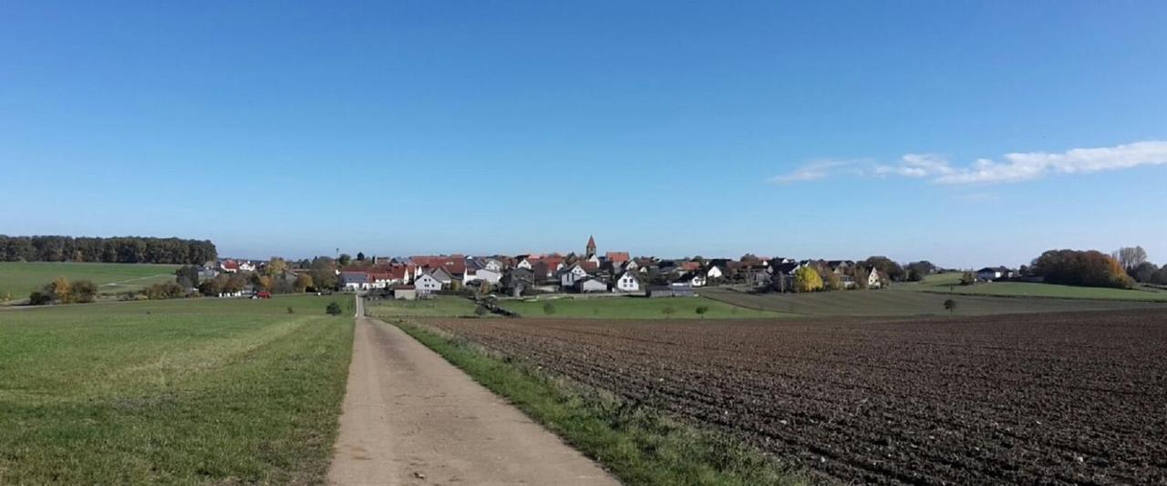 Landcafe Sima & Zimmervermietung Forheim Bagian luar foto